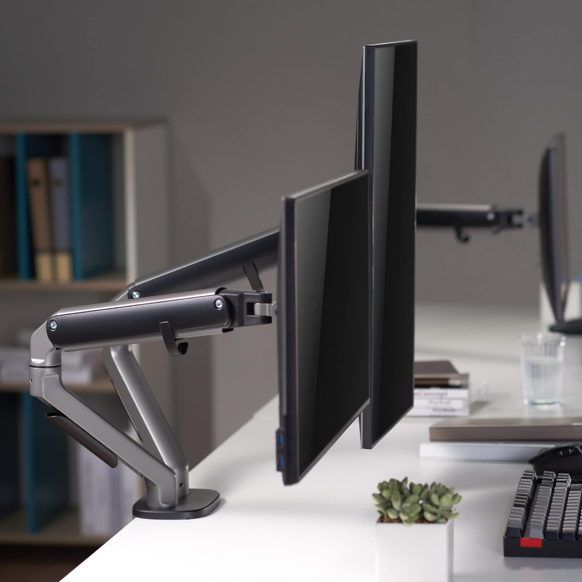Simple dual monitor arm Space grey-03 แขนจับจอคู่ LIV Simple Dual Monitor Arm - Modern Minimal Design - Image 11